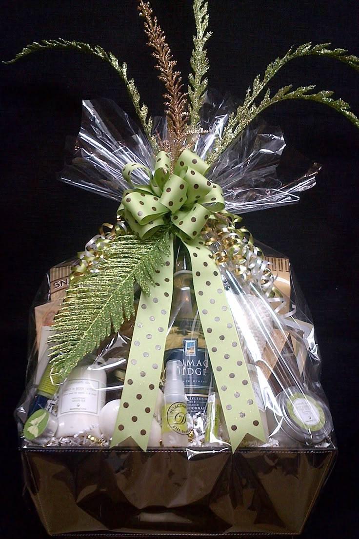 Add a Signature Finishing Touch: How to Elevate Any Gift Basket Like a Pro