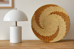Modern vs Vintage Home Decor: How to Mix Styles