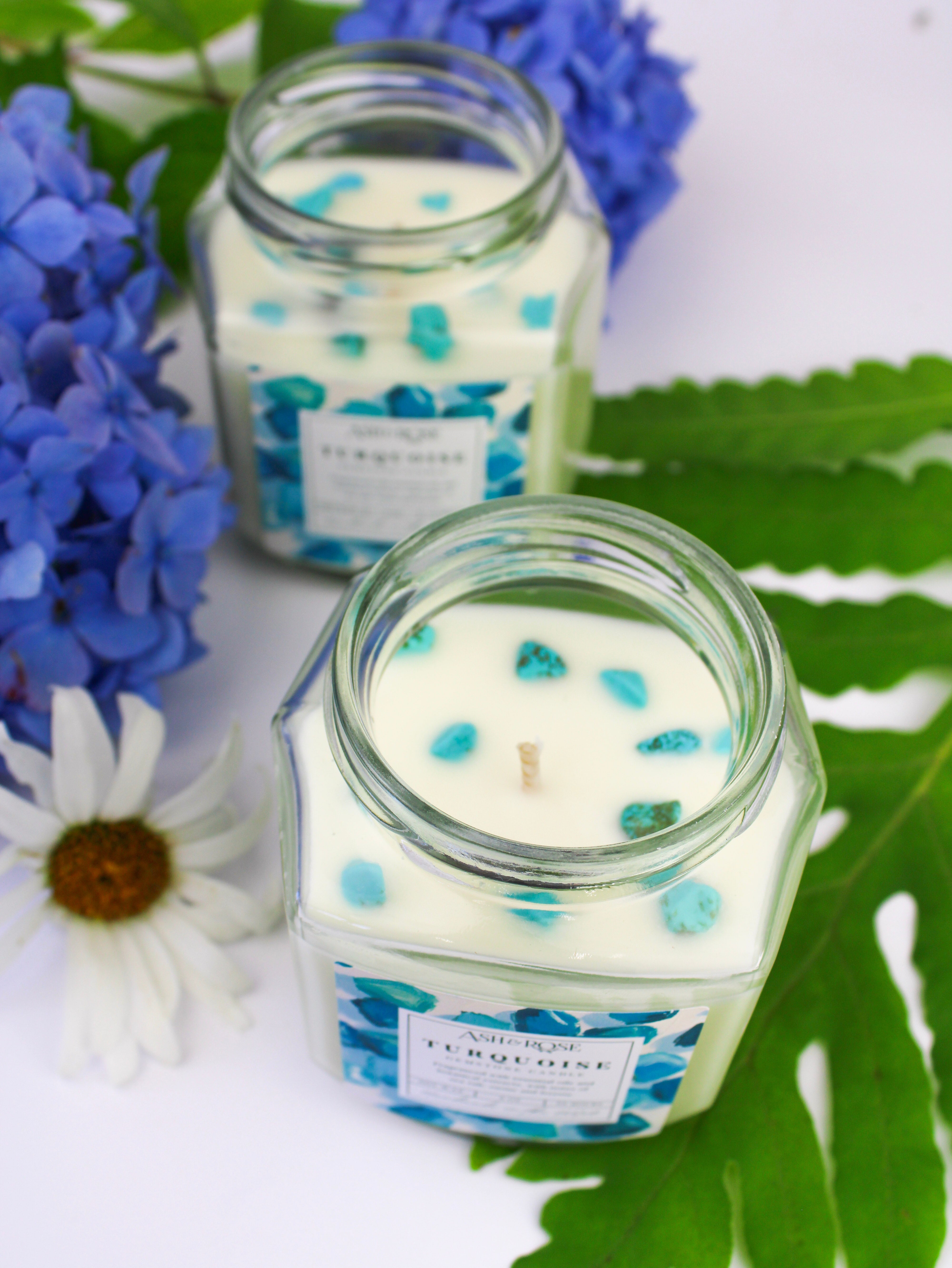 Floral breeze candle