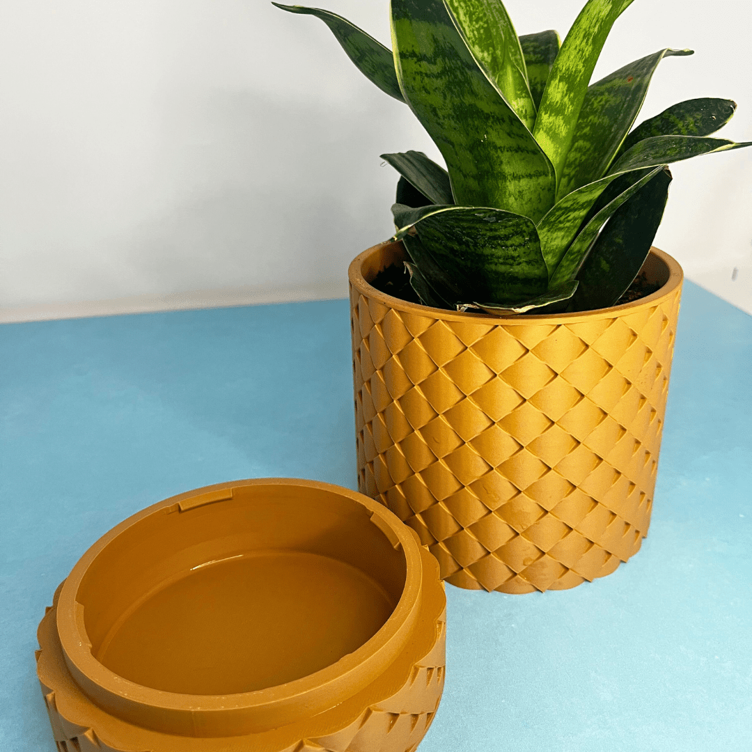 Quilted Design Wall Planter with Hidden Drip Tray